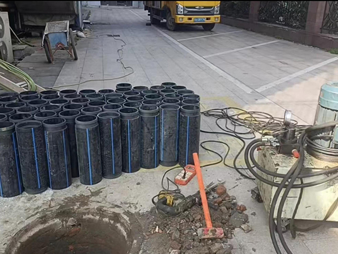 南昌PE置換管廠家 DN315置換管 非開(kāi)挖管短管置換